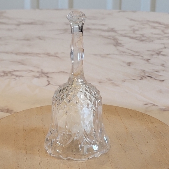 Vintage HomeTrends Rainbow Pattern Dinner‎ Bell 24% Lead Crystal - Picture 1 of 11